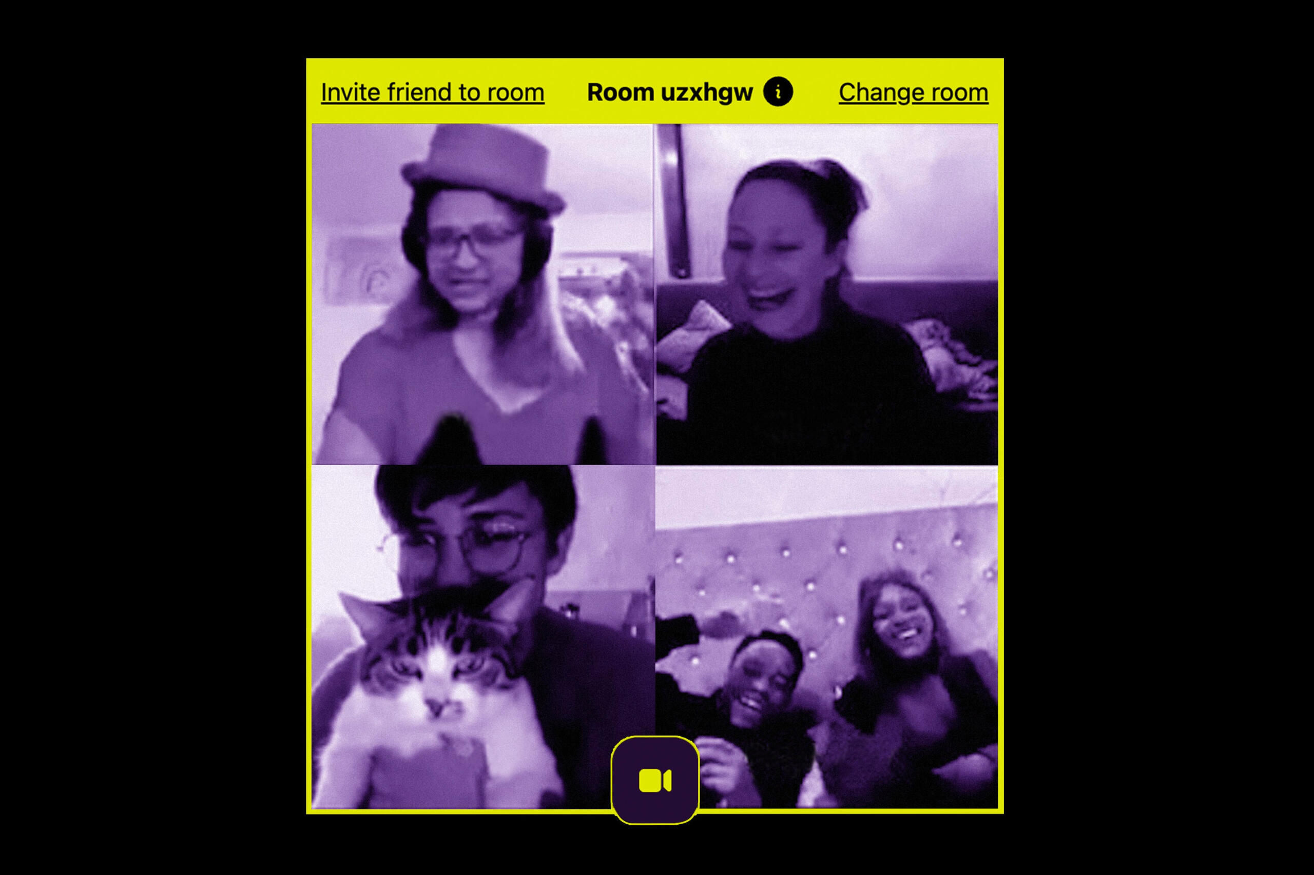 Friends using private voicechat on CastRooms